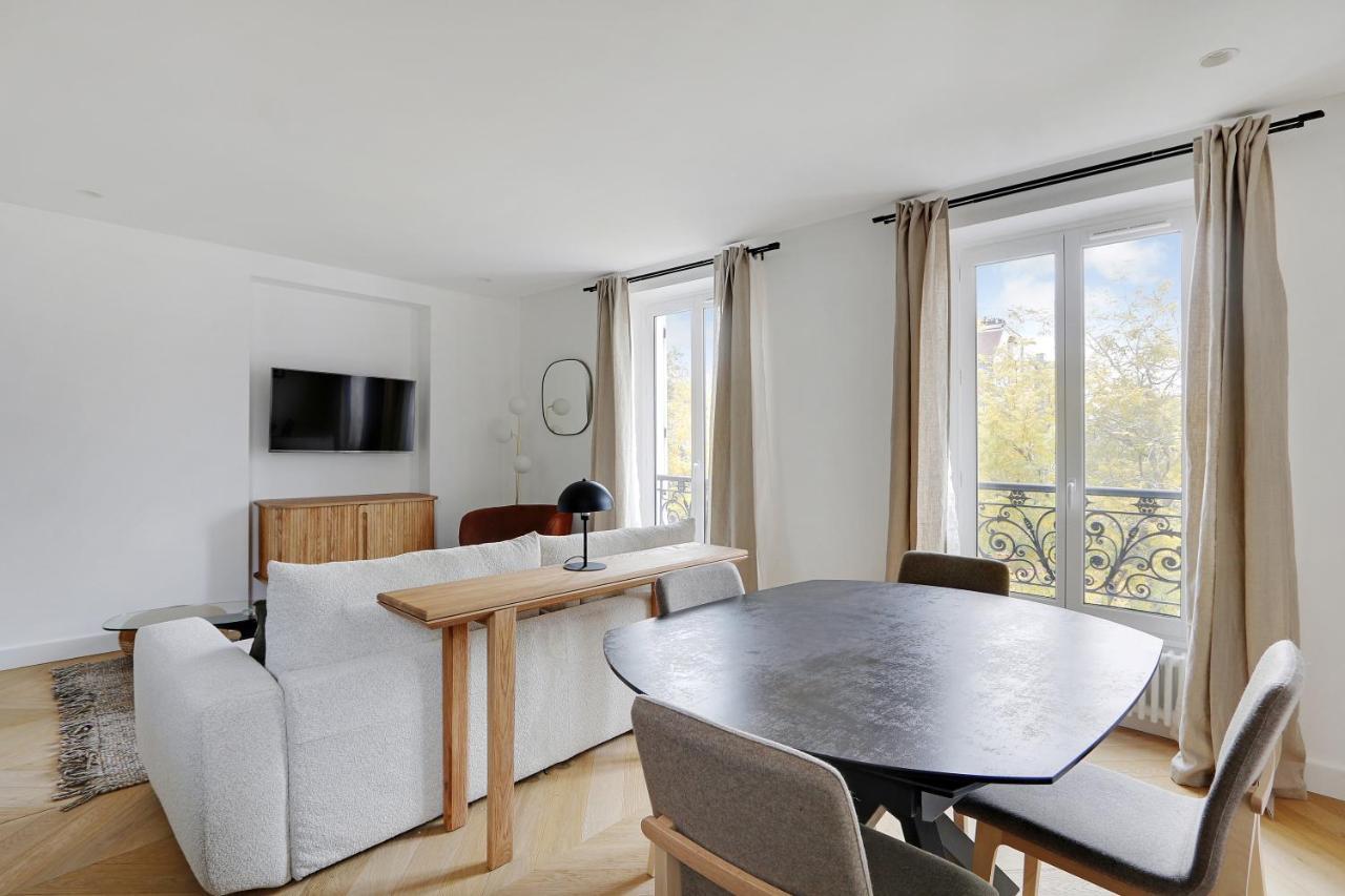 Pick A Flat'S Apartment On Place Du Tertre Paris Exteriör bild